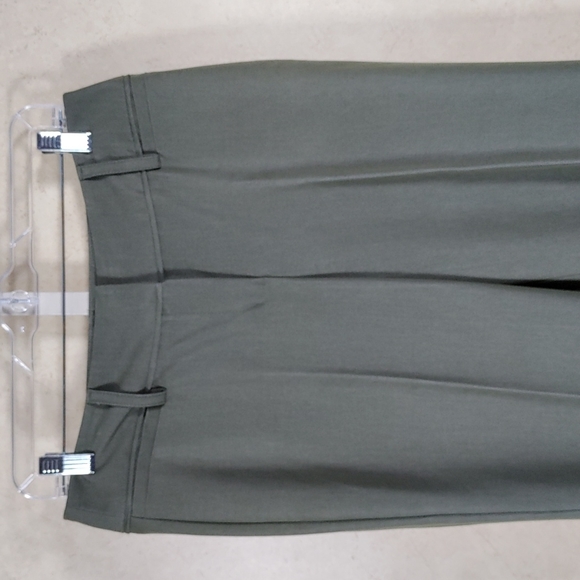 01182 Larry Levine green dress slacks 8 - Picture 2 of 11